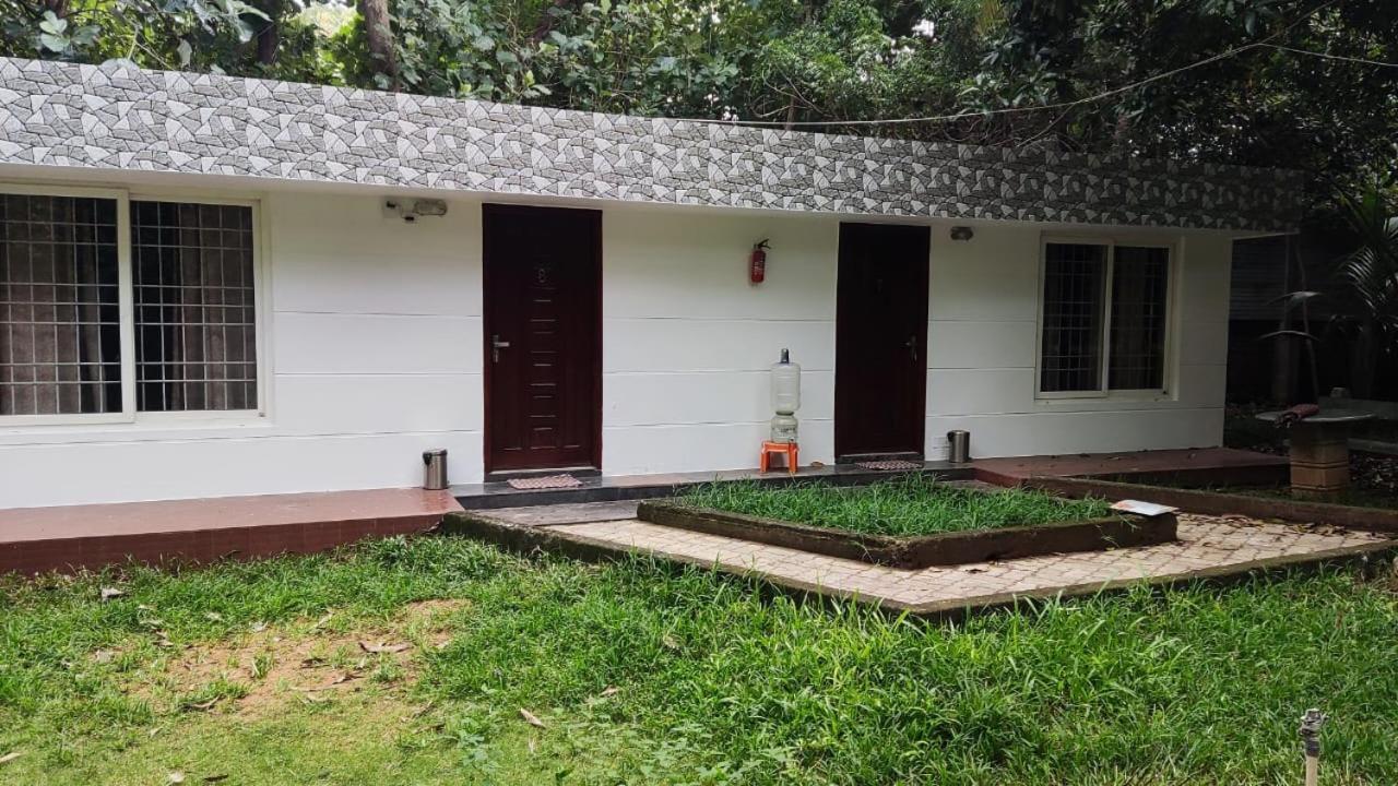 Sri Sai Farm House Пондичери Екстериор снимка